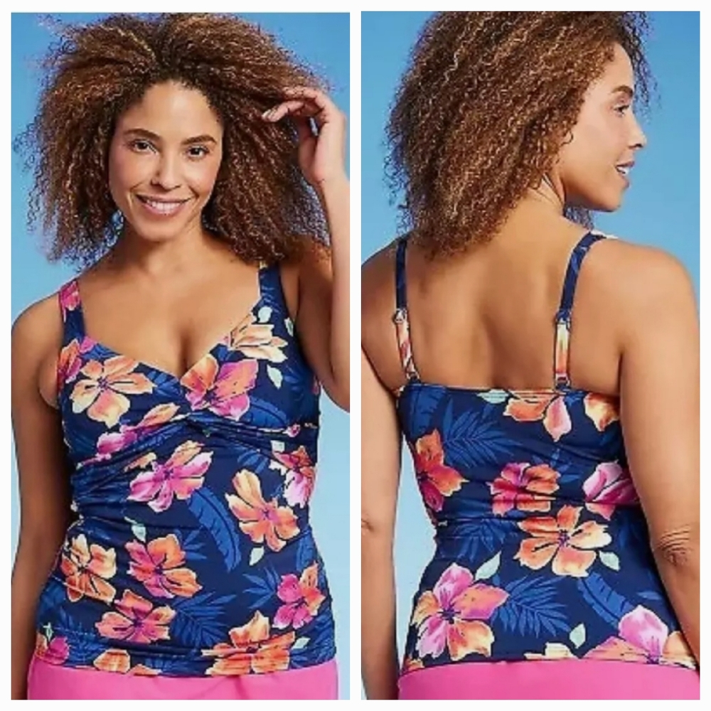 Lands' End Blue Floral Swim Top